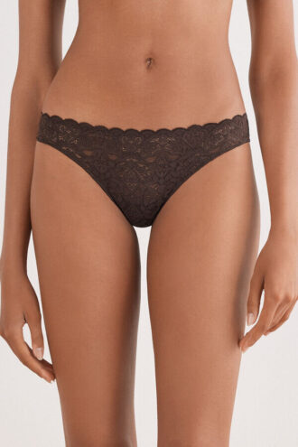 Brazilian trosor i mikrofiber och spets