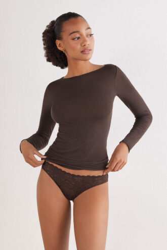 Brazilian trosor i mikrofiber och spets