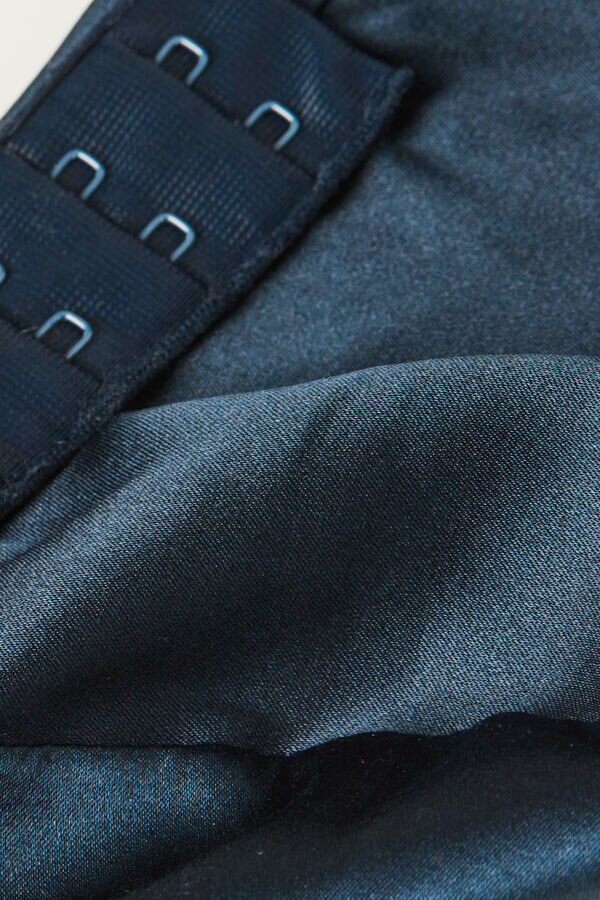 Emma Refined Everyday Bralette Triangel-BH i siden Emma Refined Everyday Bralette Triangel-BH i siden