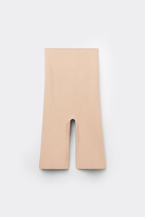 Formande shorts i sömlös mikrofiber Formande shorts i sömlös mikrofiber