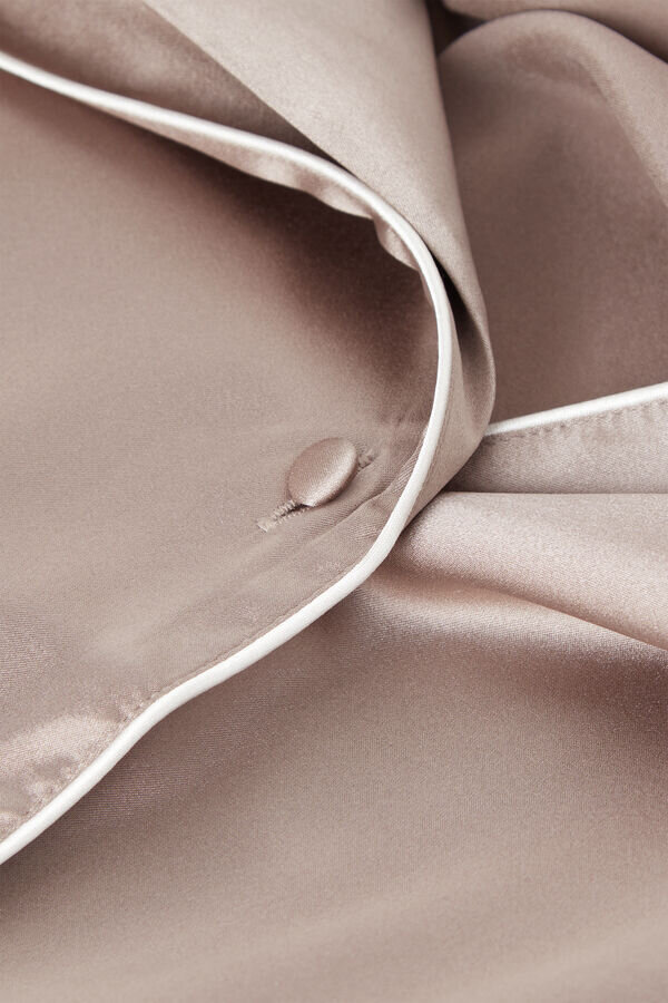 Herrjacka i silke Herrjacka i silke