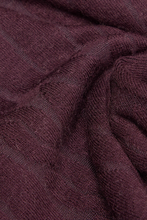 Kabelstickad topp med båthals i ultralätt kashmir Kabelstickad topp med båthals i ultralätt kashmir