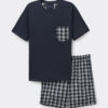 Kort pyjamas i rutigt tyg och bomull Kort pyjamas i rutigt tyg och bomull