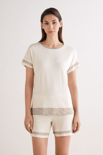 Kort pyjamas med spetsar i modal