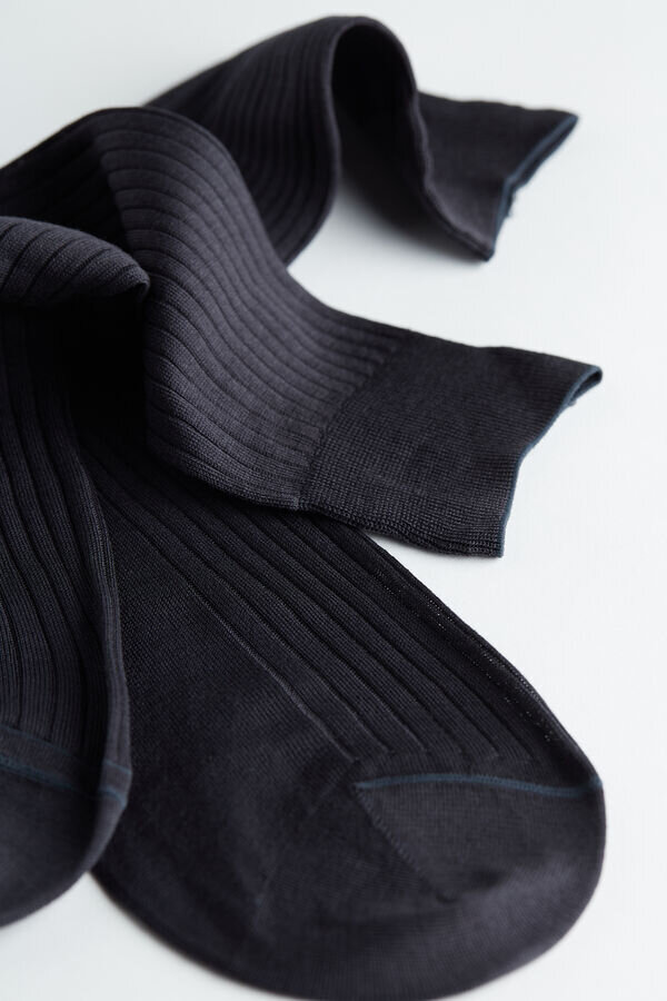 Korta ribbade strumpor i egyptisk bomull Korta ribbade strumpor i egyptisk bomull