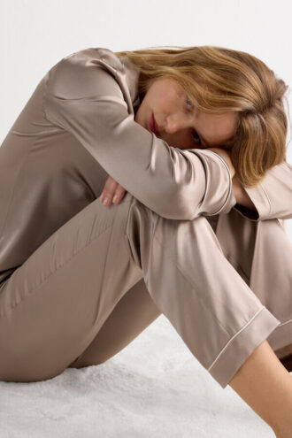 Långa silkbyxor Långa silkbyxor