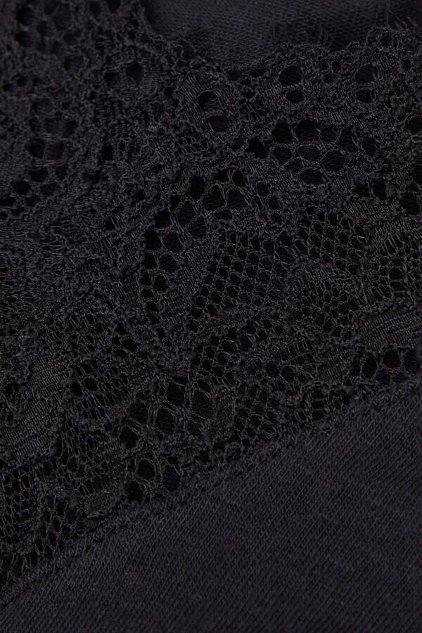 Långärmad bodysuit i ultralätt modal med kashmir och spets Långärmad bodysuit i ultralätt modal med kashmir och spets