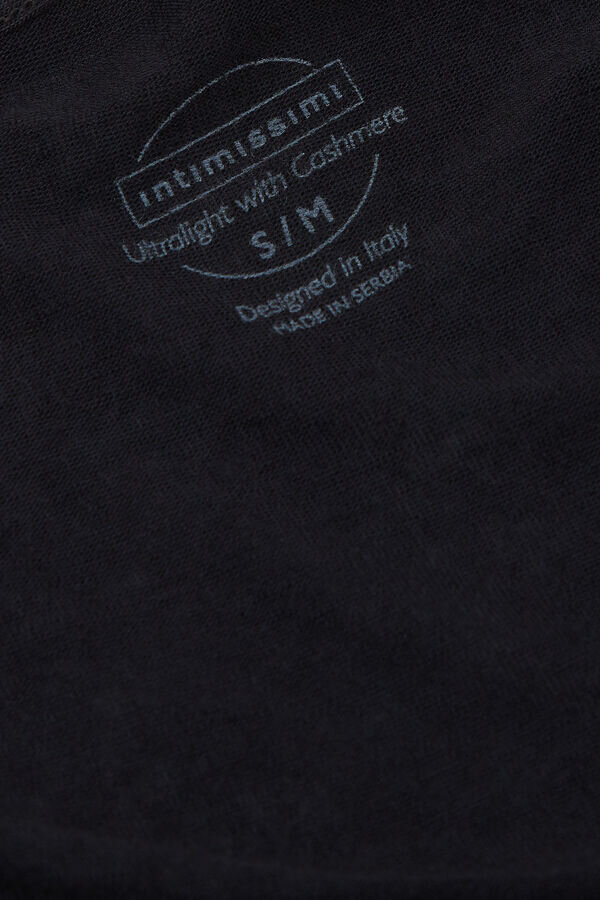 Långärmad wrap-top i ultralätt modal med kashmir Långärmad wrap-top i ultralätt modal med kashmir