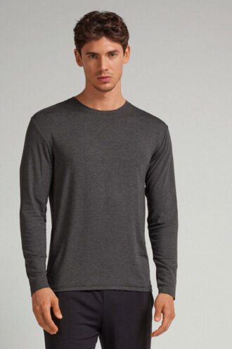 Mjuk långärmad topp i silke