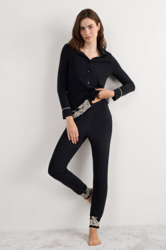 Modalbyxor med manschetter och Pretty Flowers-mönster