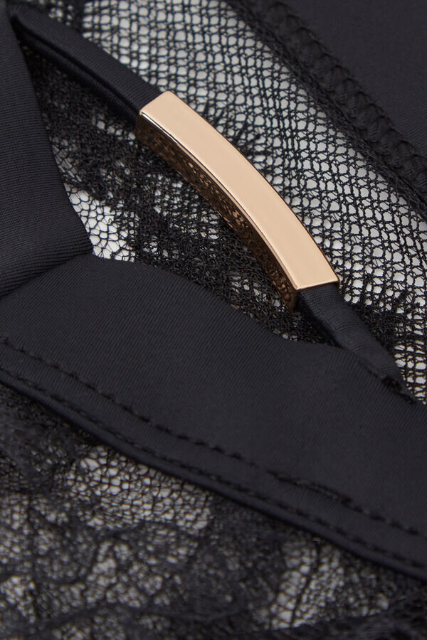 Playful Glamour Thong i spets Playful Glamour Thong i spets