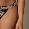 Pretty Flowers G-string i tyll med vackra blommor