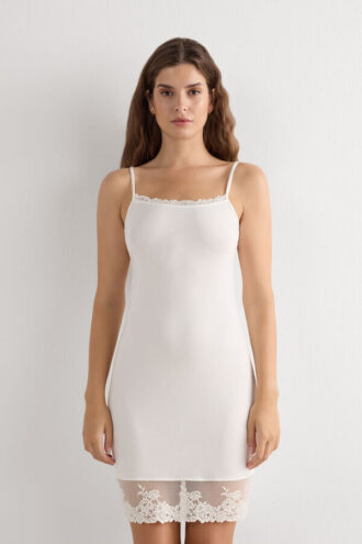 Pretty Flowers Modal Slip