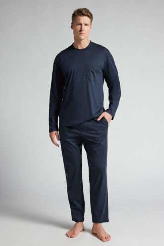 Pyjamas i hel längd i merceriserad bomull med prickmönster