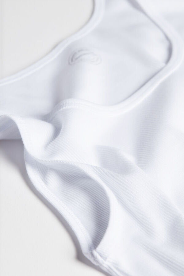 Ribbad linne i högkvalitativ bomull Ribbad linne i högkvalitativ bomull