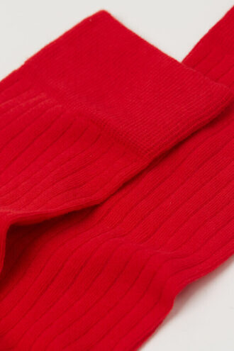 Ribbade knästrumpor i mjuk bomull