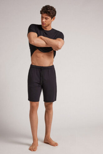 Shorts i silke och modal