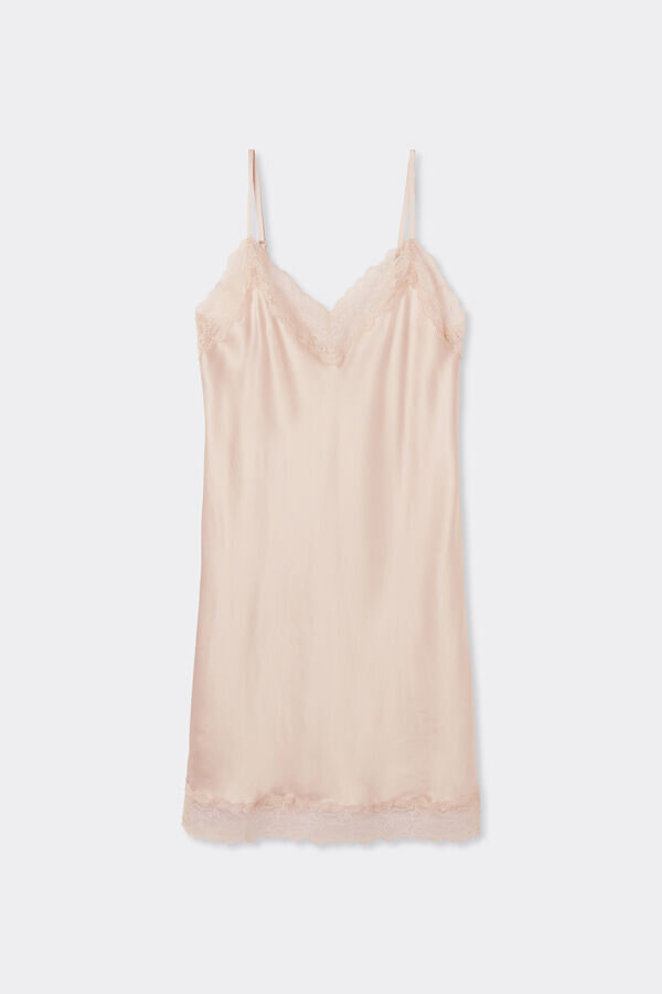 Silkesunderklänning med spetsdetaljer Silkesunderklänning med spetsdetaljer