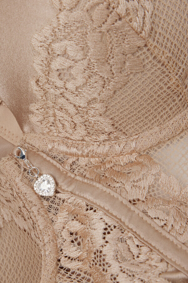 Silky Flowers Anna Merrywidow Silky Flowers Anna Merrywidow