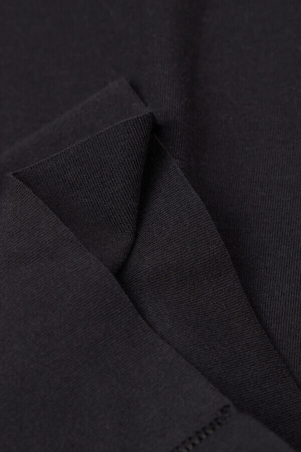 Sömlösa bomullsshorts med rå kant Sömlösa bomullsshorts med rå kant