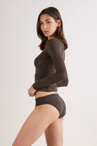 Trosor i bomull och spets