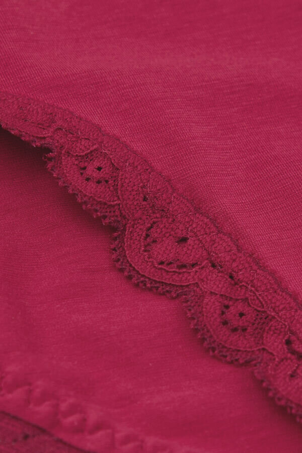 Trosor i bomull och spets Trosor i bomull och spets