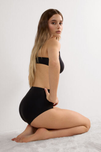 Trosor i råklippt mikrofiber