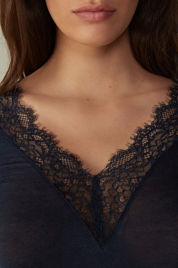 Ultralätt långärmad skjorta i kashmirspets Ultralätt långärmad skjorta i kashmirspets